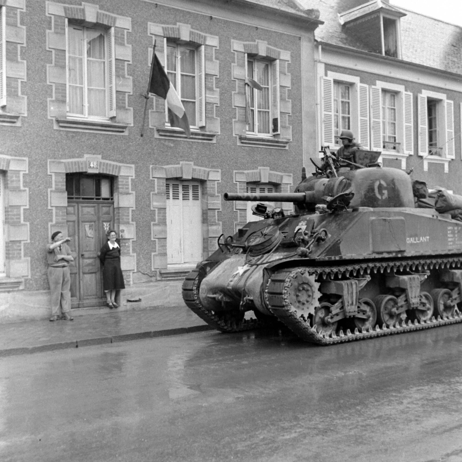WW2 WWII Photo World War Two / Omaha Beach Area June 1944 D-Day Allied Forces US
