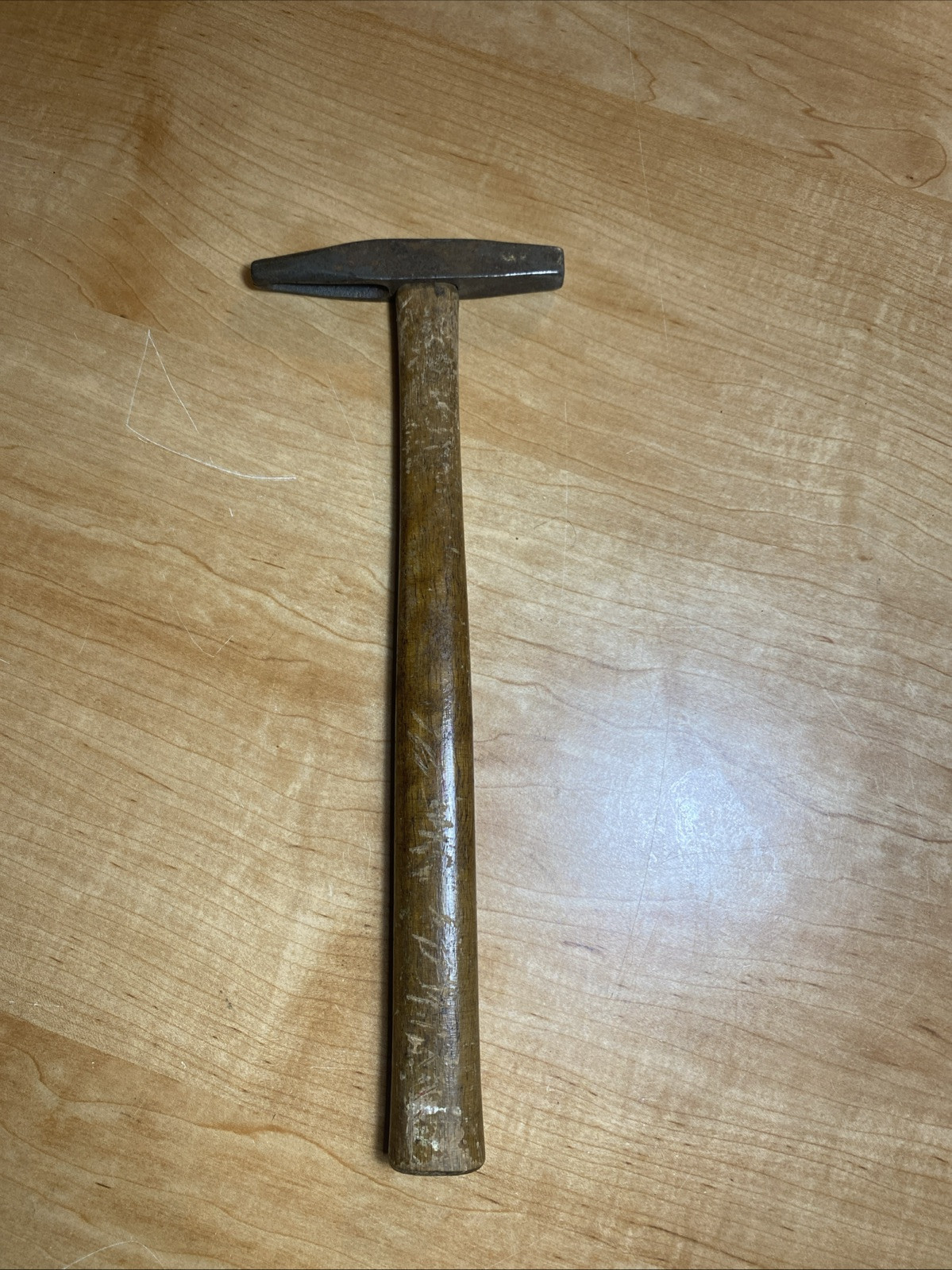Vintage Hand Forged 6 oz Blacksmith Cross Peen Chipping Hammer. wood handle