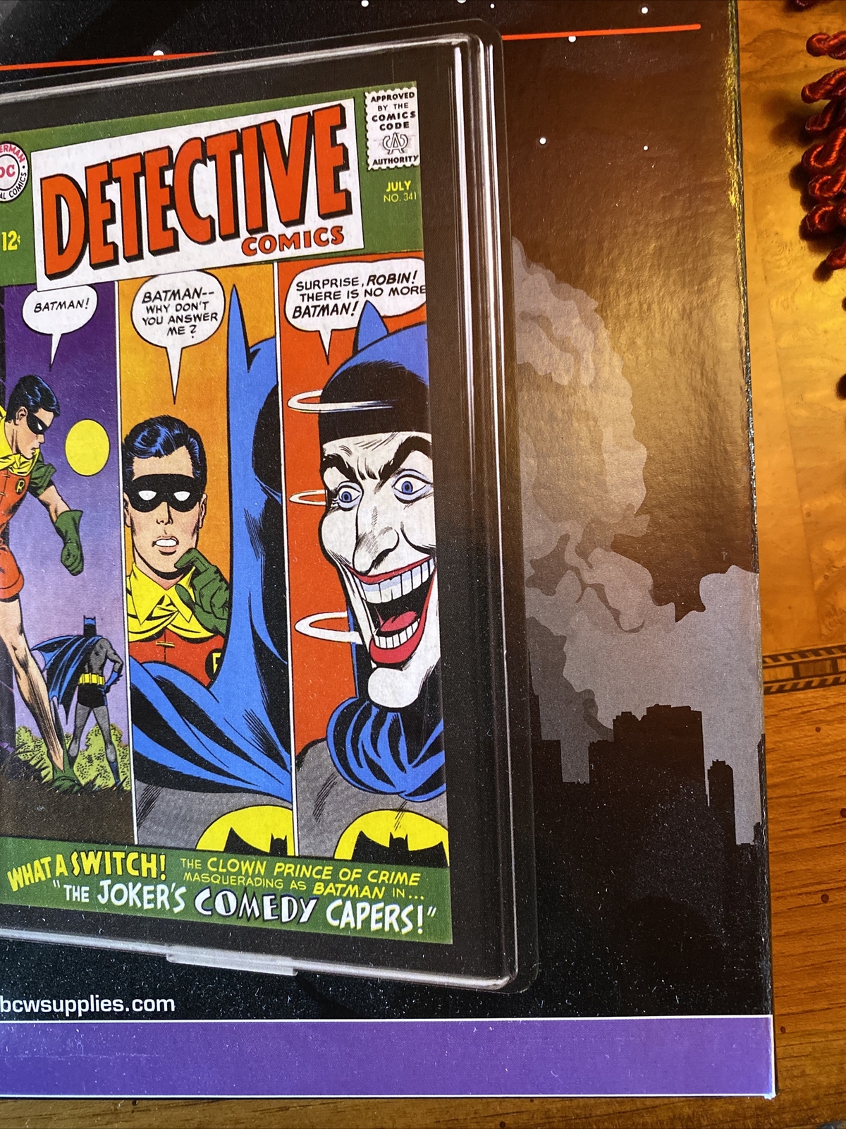 BCW Comic Book Holder UV Showcase Display Silver Age Wall Mount Case Frame