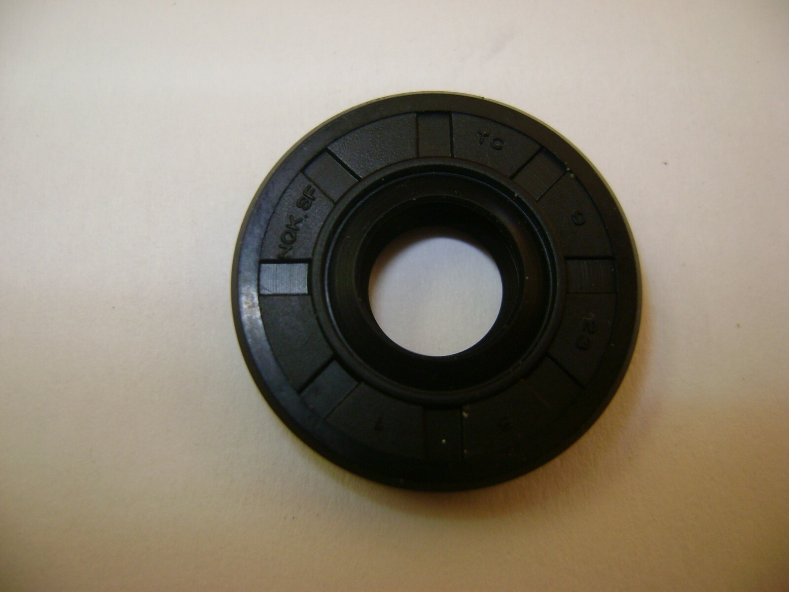 NEW TC 9X23X5 DOUBLE LIPS METRIC OIL / DUST SEAL 9mm X 23mm X 5mm