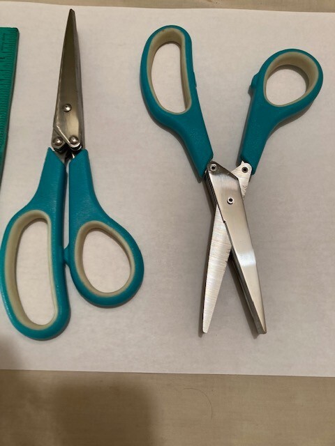 Herb Scissors (2) - 5 STAINLESS STEEL BLADES -  Fast Cutting Shears