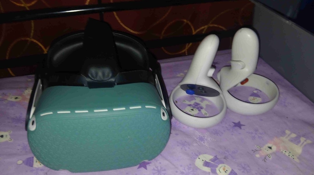Meta Quest 2 Wireless VR Headset Bundle with Controllers, Cases, Grips