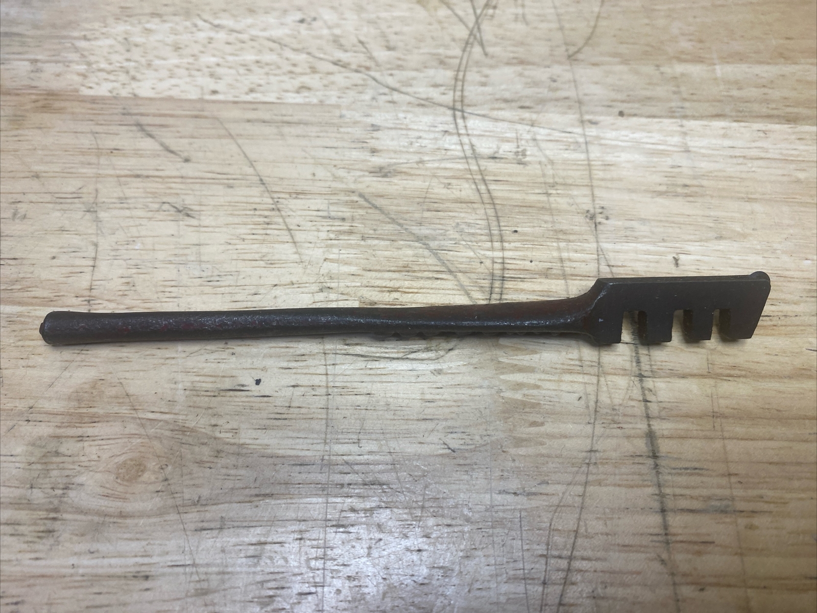 VINTAGE RED DEVIL GLASS CUTTER
