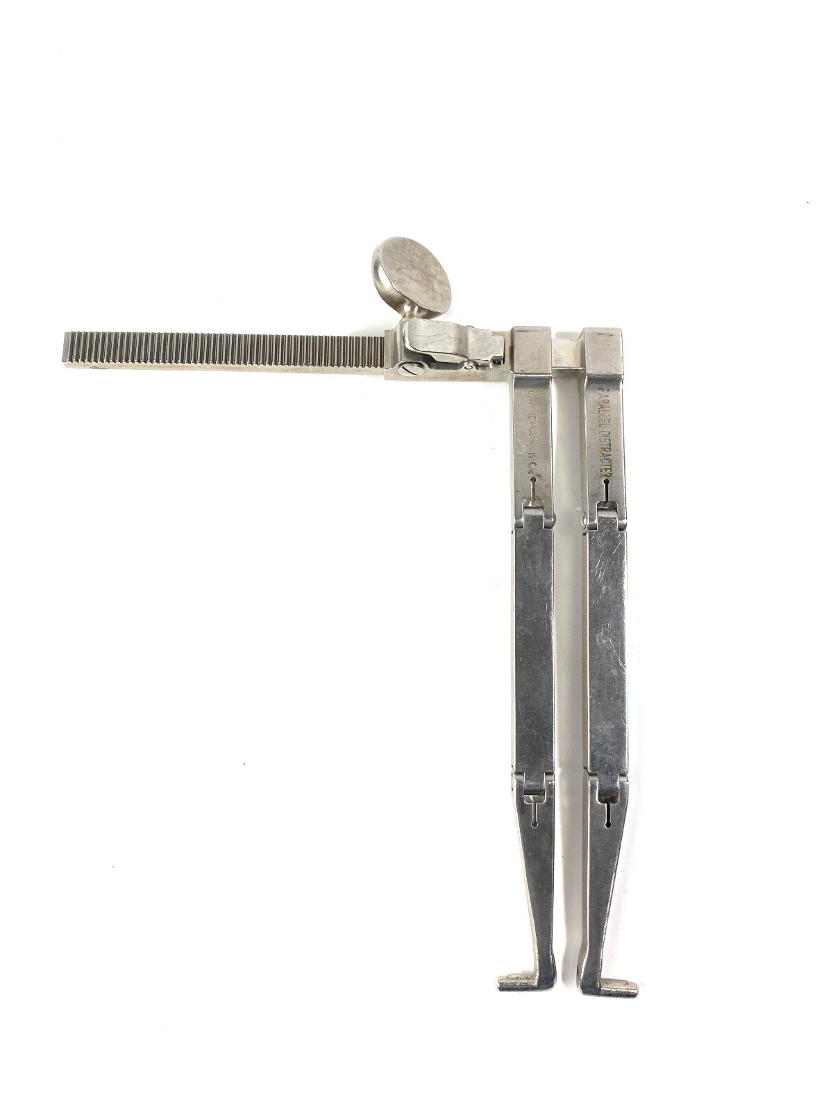 Stryker screw head Distractor