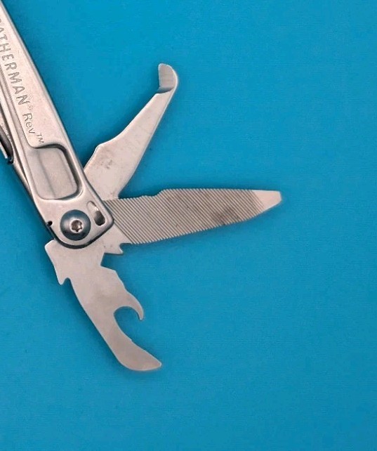 Leatherman Rev 3.8" Multi-Tool, Stainless! *CONTROL SOUTHERN*