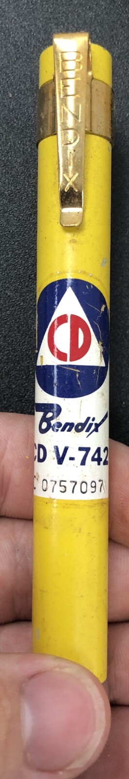 Bendix Civil Defense Radiological Fiber Pocket Dosimeter CD V-742 UNTESTED