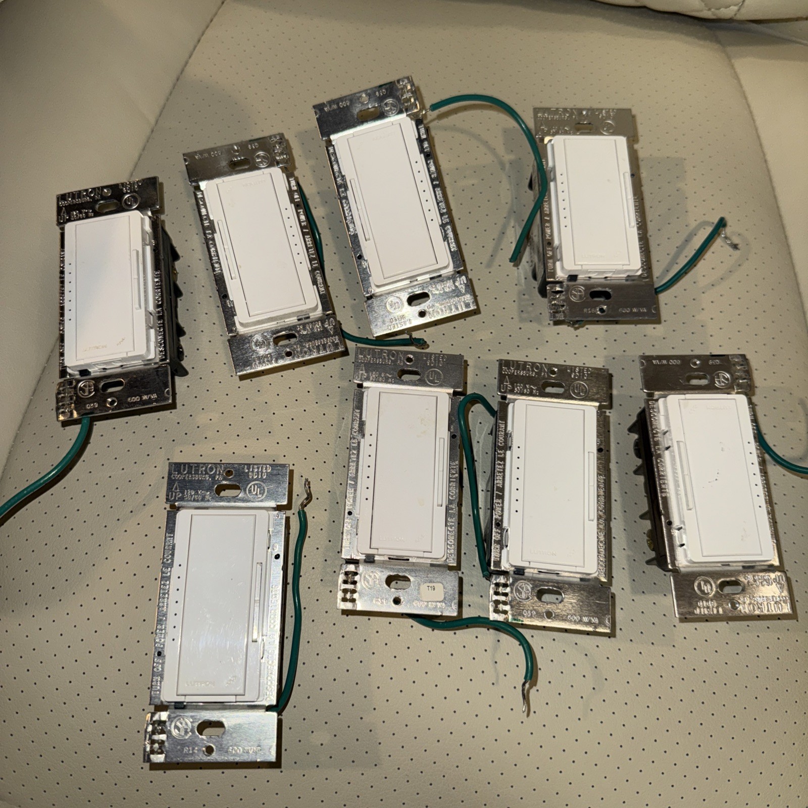 Lutron RA-6D  Used Very Good Condition