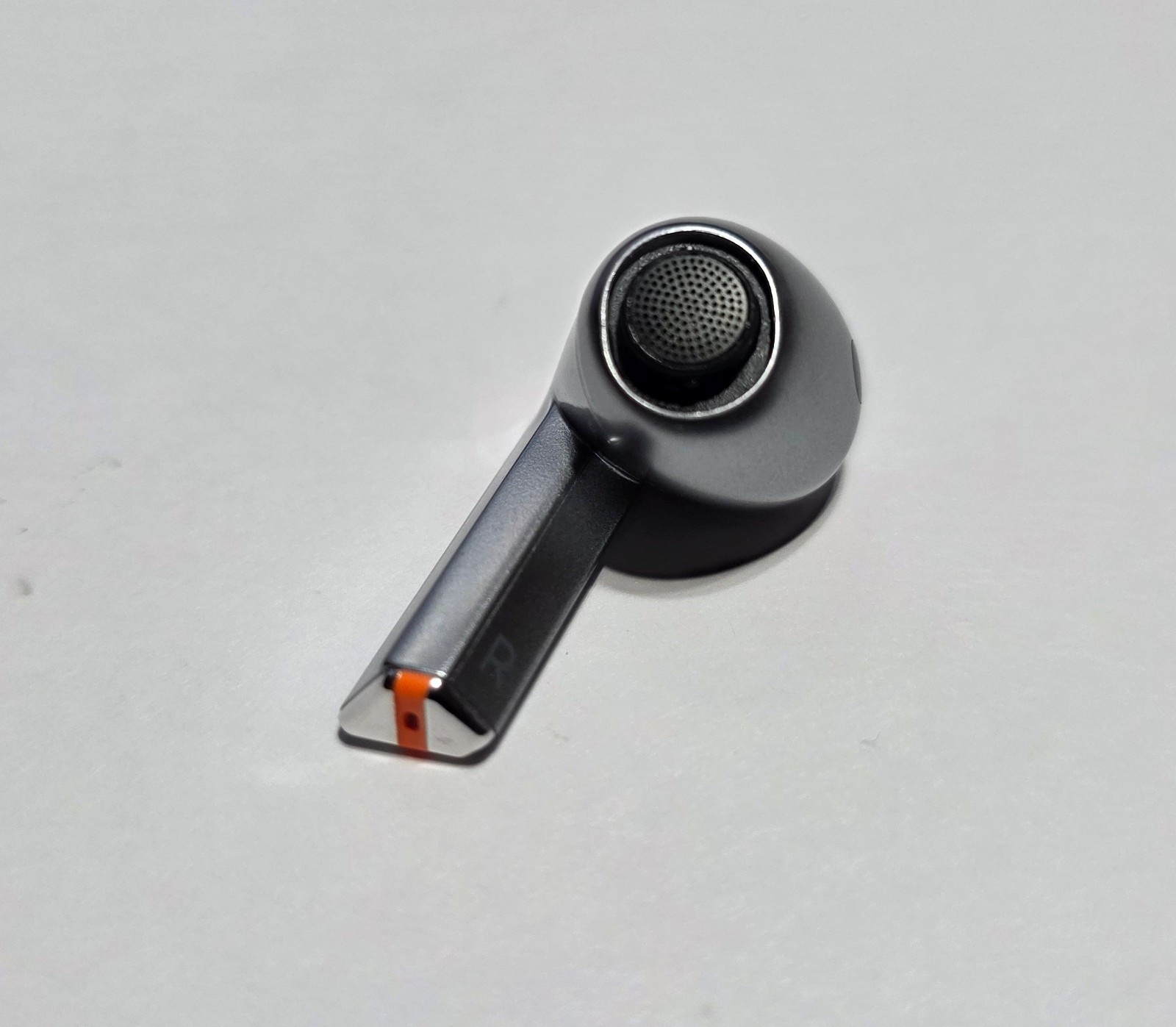 USED Silver Samsung Galaxy Buds3 PRO Wireless RIGHT SIDE Earbud SM-R630 -NO GEL