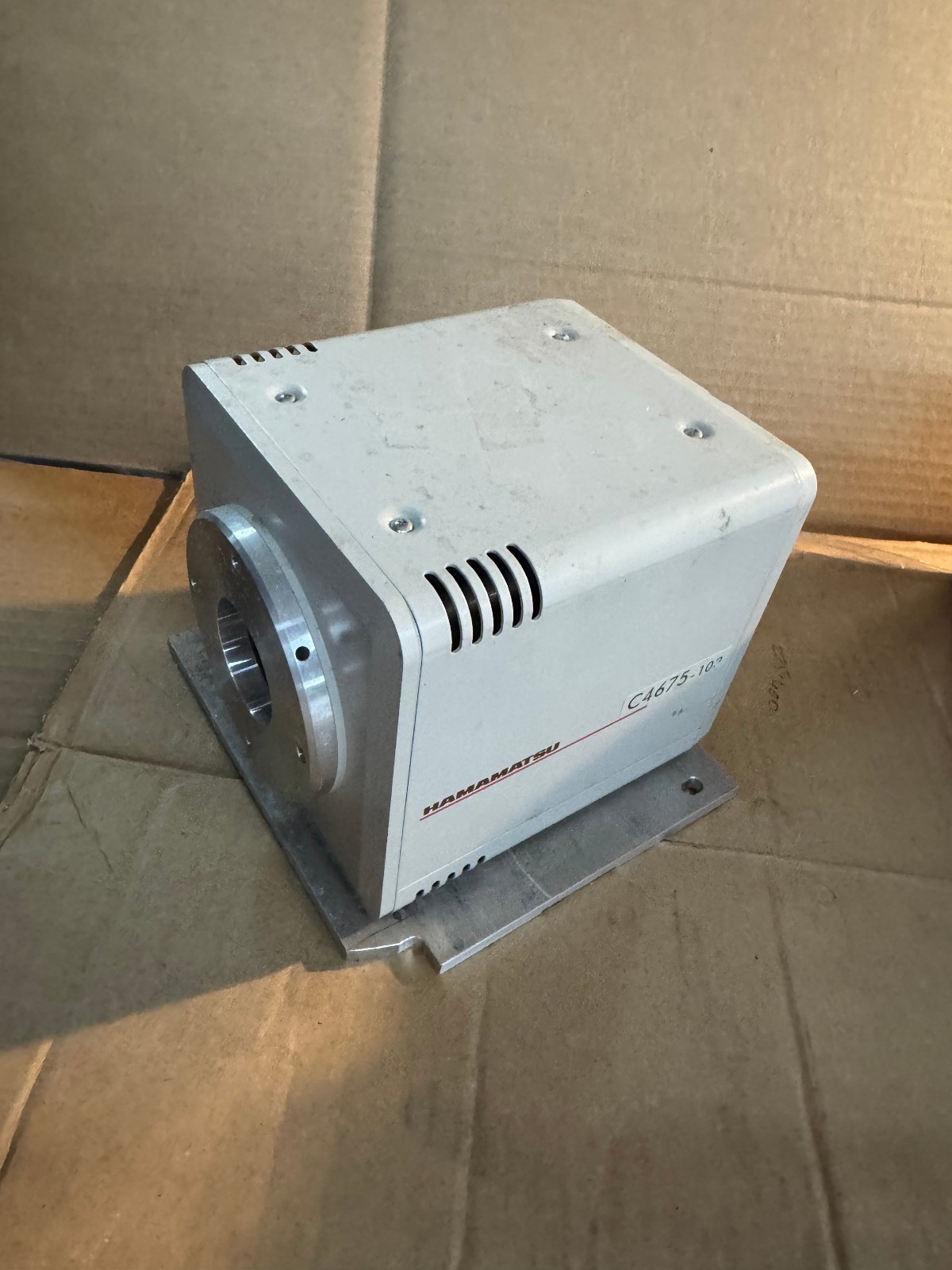Hamamatsu C4675-103 Element Photodiode Array Detector