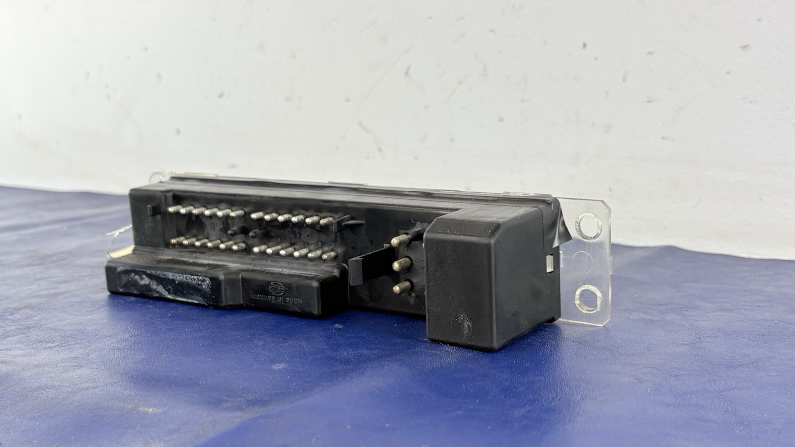 1986-1991 Porsche 944 AC Control Unit (TESTED)