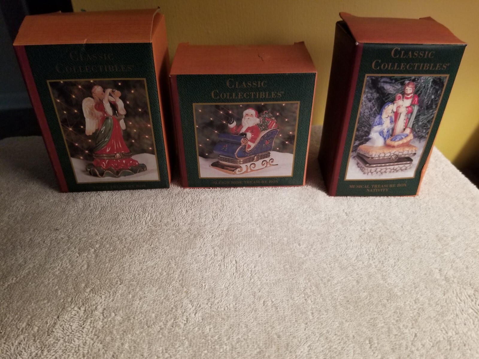 Classic Collectibles Nativity Santa's Sleigh Ride & Angel Trinket Boxes