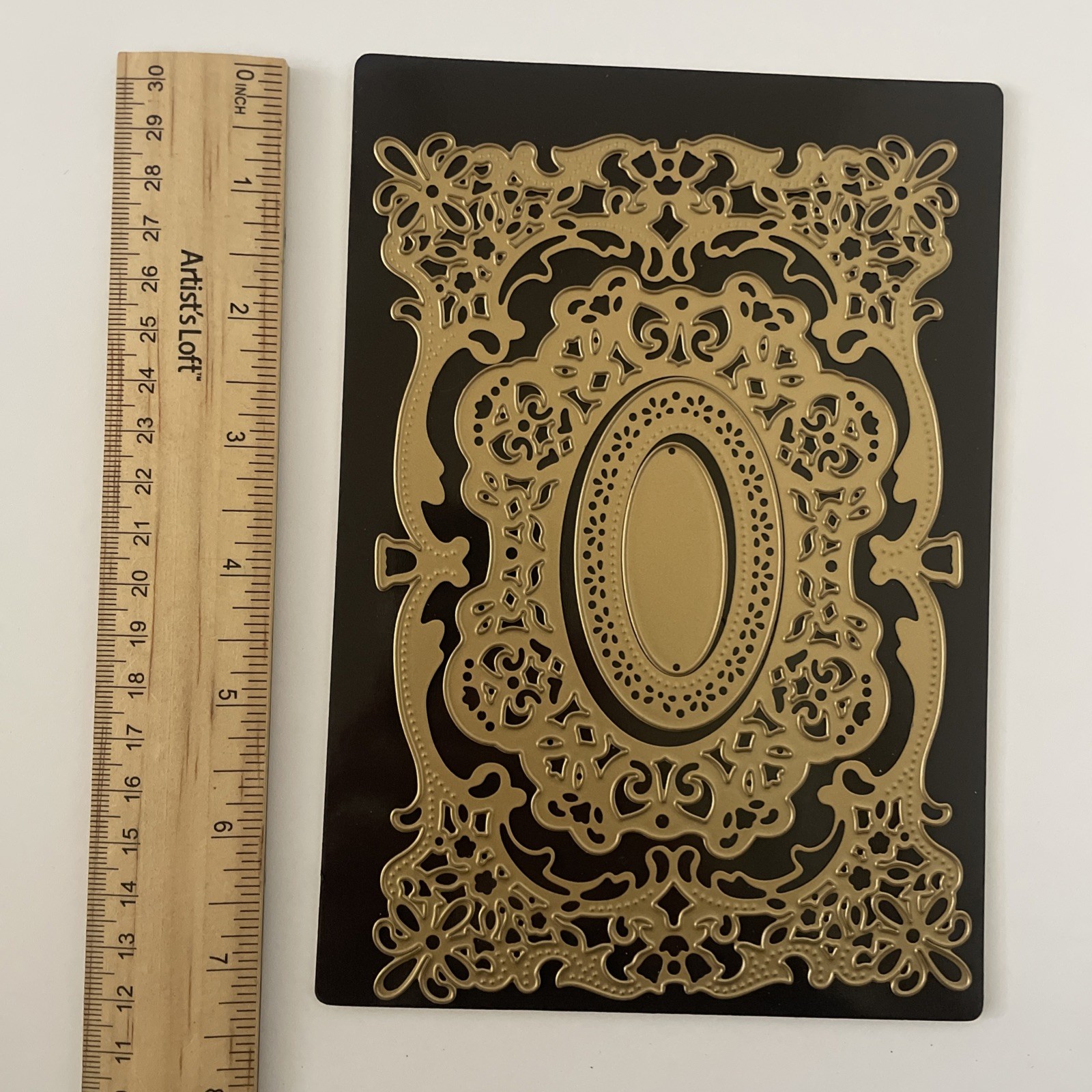 Anna Griffin Dies Concentric Layer Frames Ornate