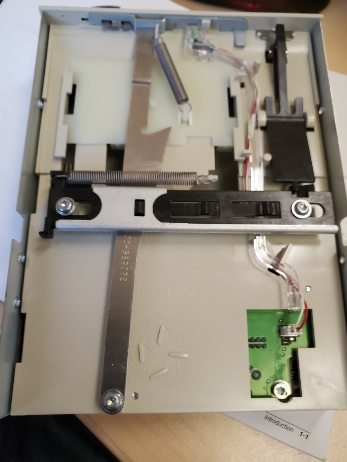 COMPAQ ARMADA 7000 HALF-HEIGHT MULTIBAY ADAPTER