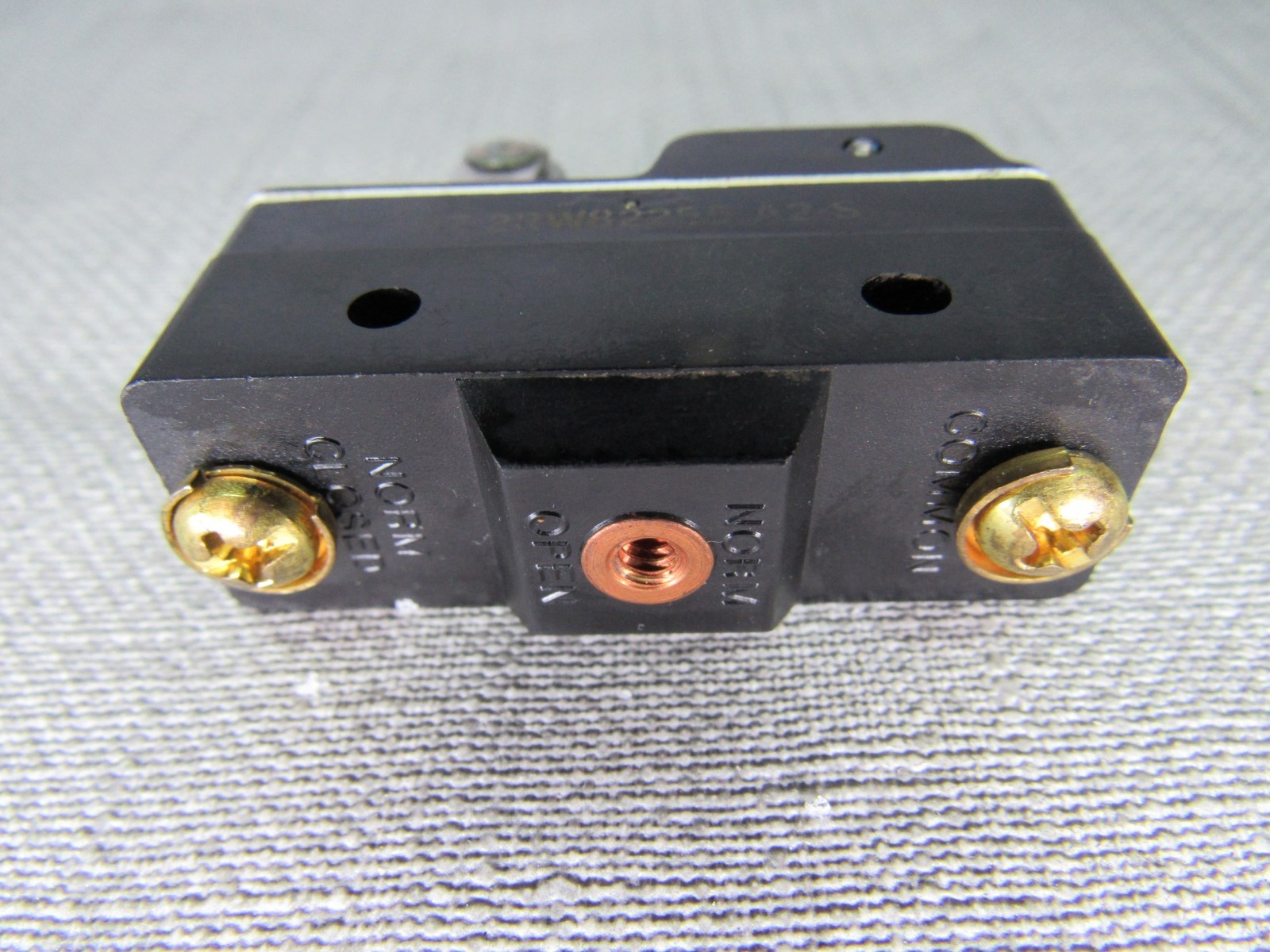 Honeywell BZ-2RW82255-A2S Microswitch