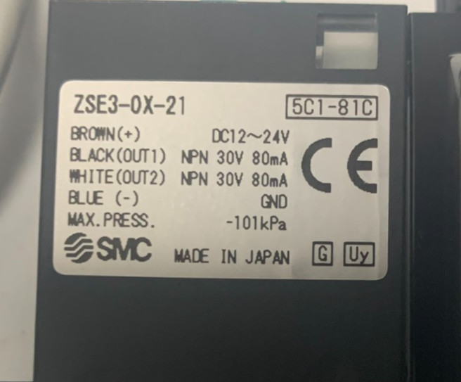 NEW SMC ZSE3-0X-21 Pressure Switch