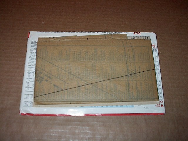 See & Sew Pattern 4792 Misses' Below Mid-Calf Pullover Jumper & Top 6,8,10 Unc