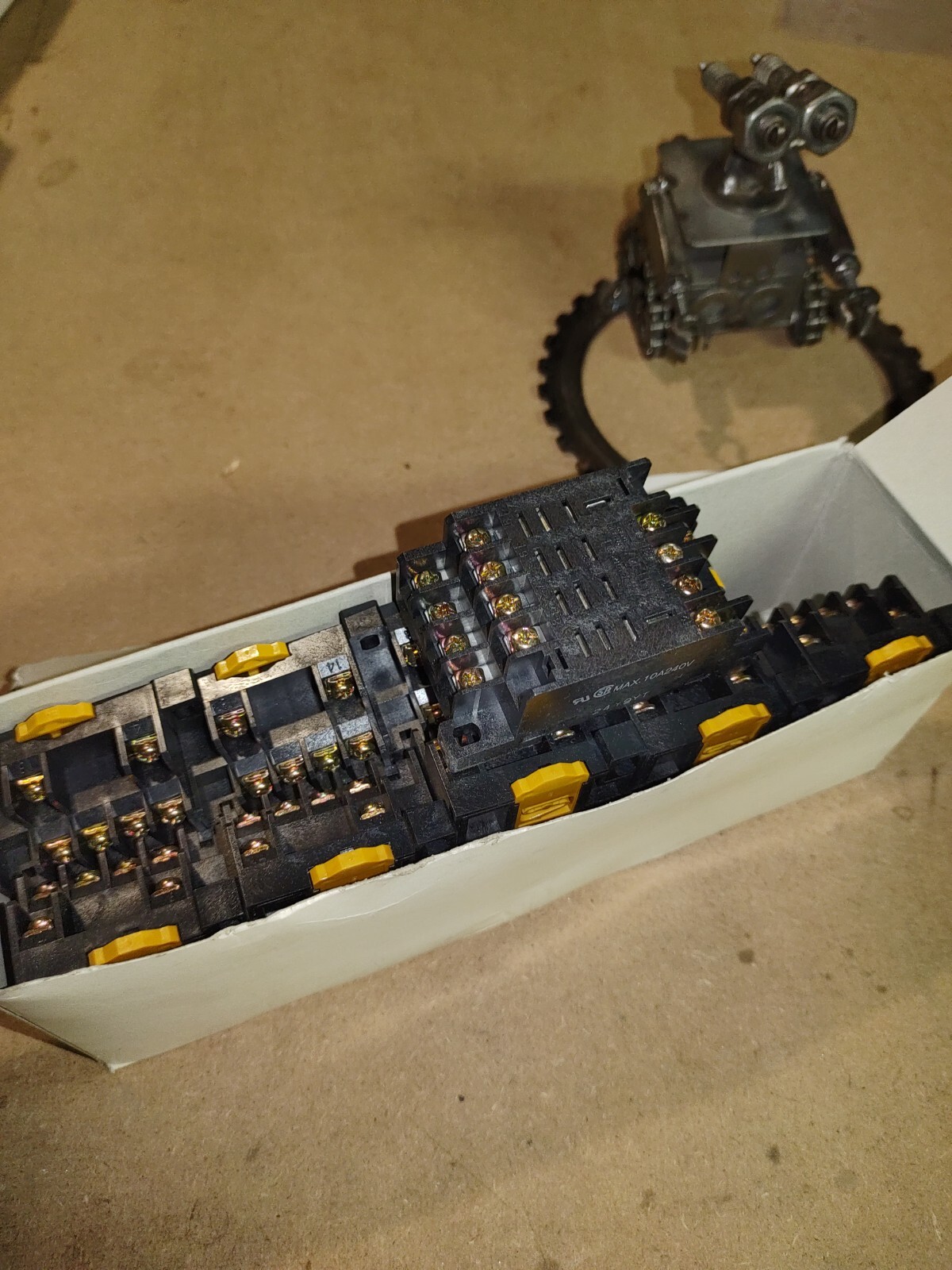 Omron PT1264M Relay Socket PTF14A =NEW IN BOX= BOX OF 10 =