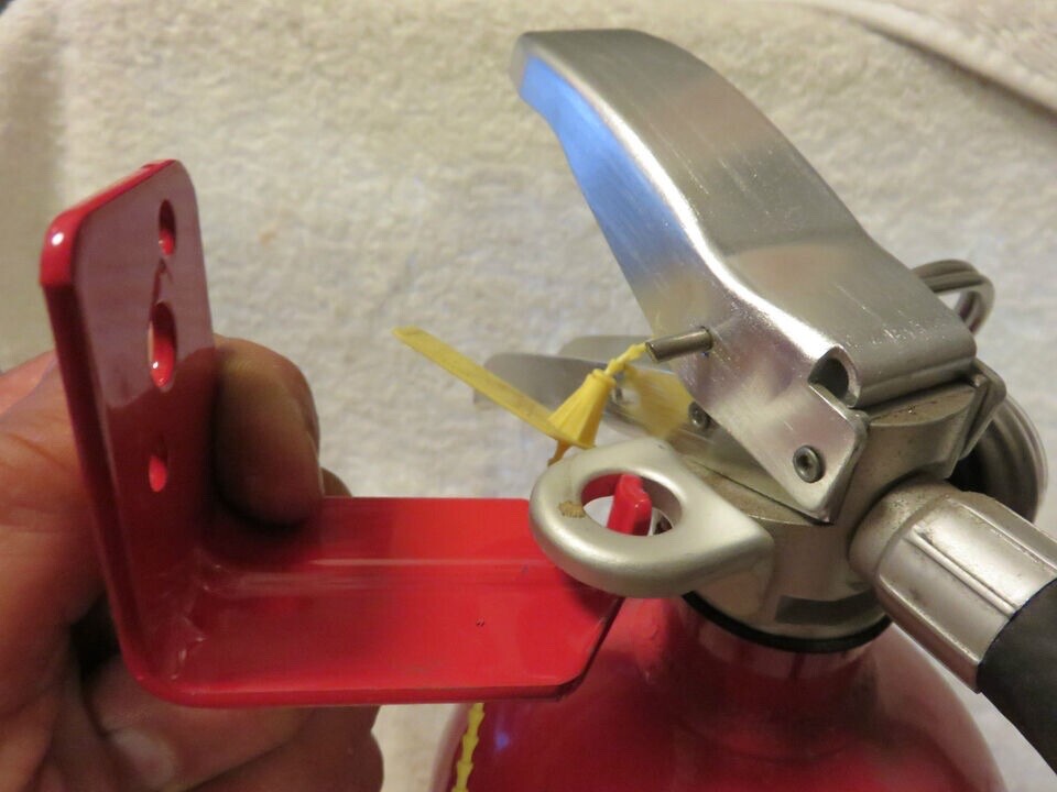 100 -UNIVERSAL WALL HOOK-BRACKETS-HANGER for 10,15 or 20 lb. Fire Extinguisher