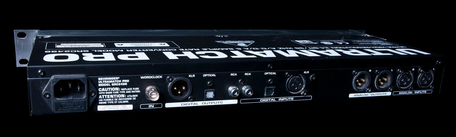 Behringer DEQ2496 Ultracurve Pro Mastering Processor