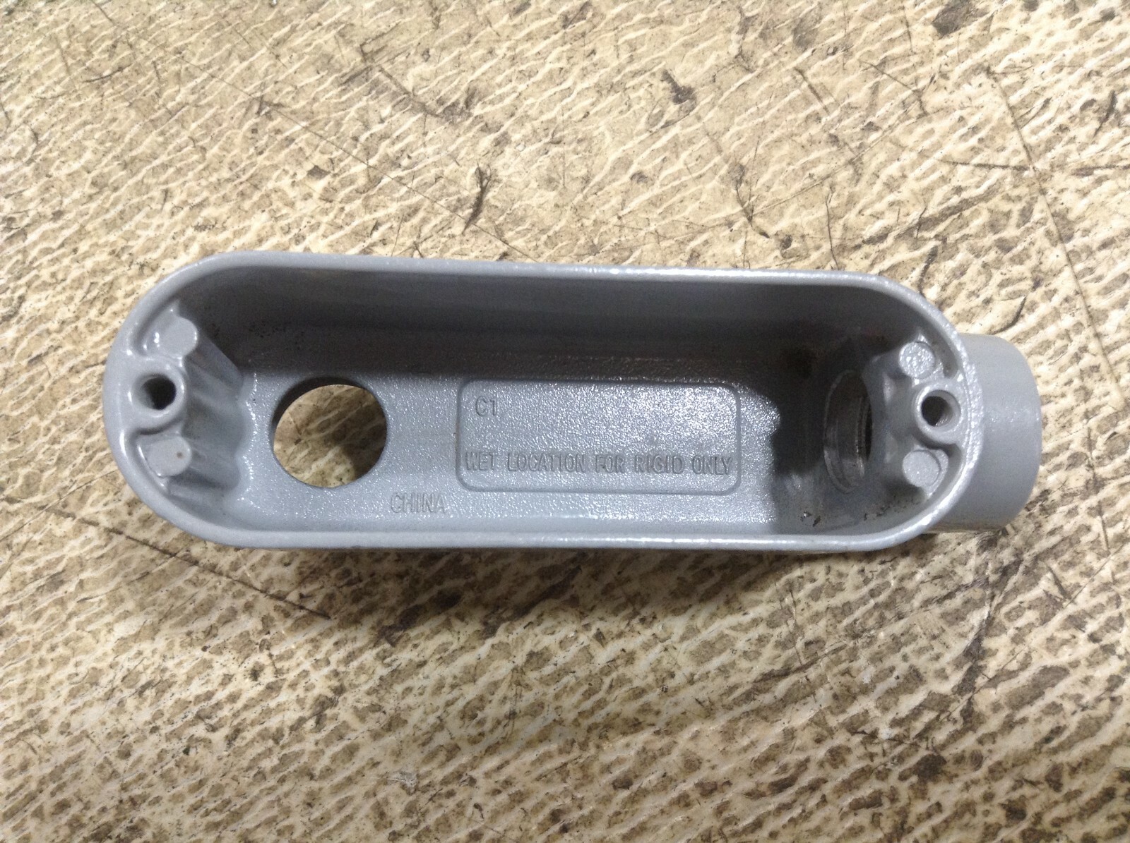 TE E254321 Conduit Body 1/2" 27DD New (OK)