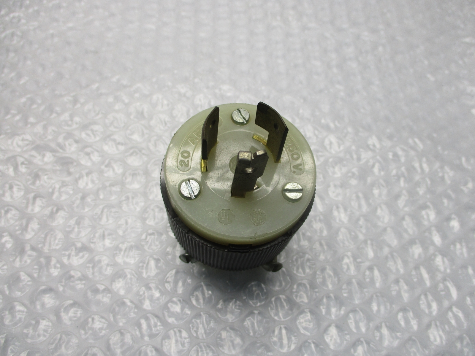 HUBBELL 20AMP 125/250V PLUG NSNP