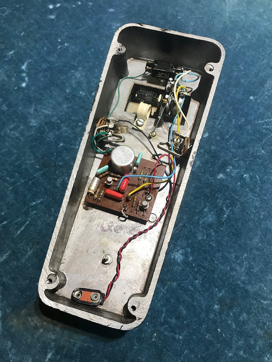 Vox 1970s V846