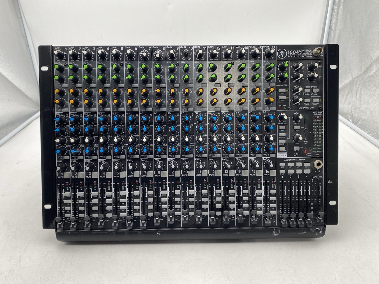 Mackie 1604 VLZ4 16-Channel 4-Bus 3-Band EQ Phantom Power Analog Mixing Console