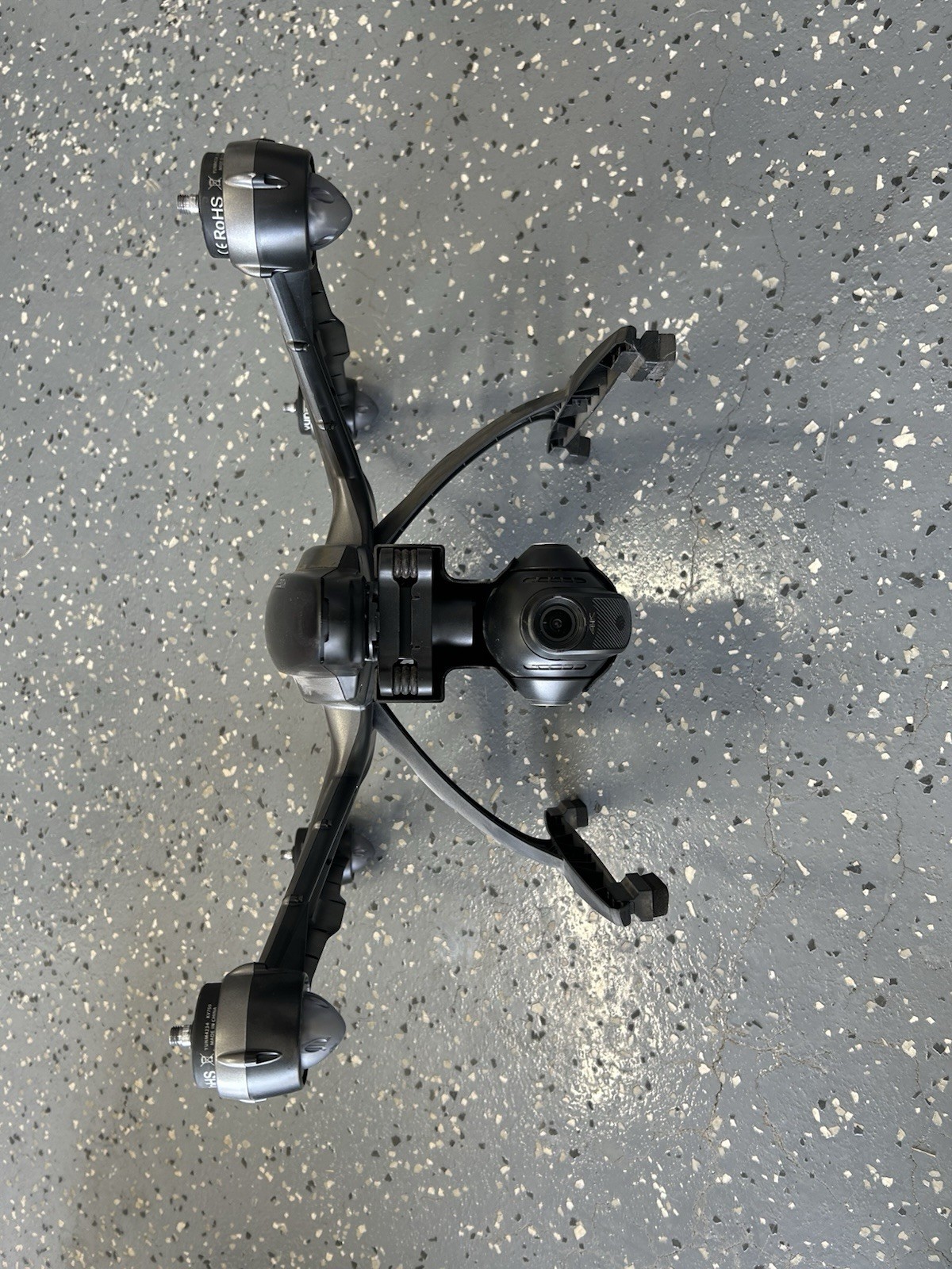 Yuneec Typhoon Q500 4K Quadcopter Drone Kit, Camera, LED Lights, Controller
