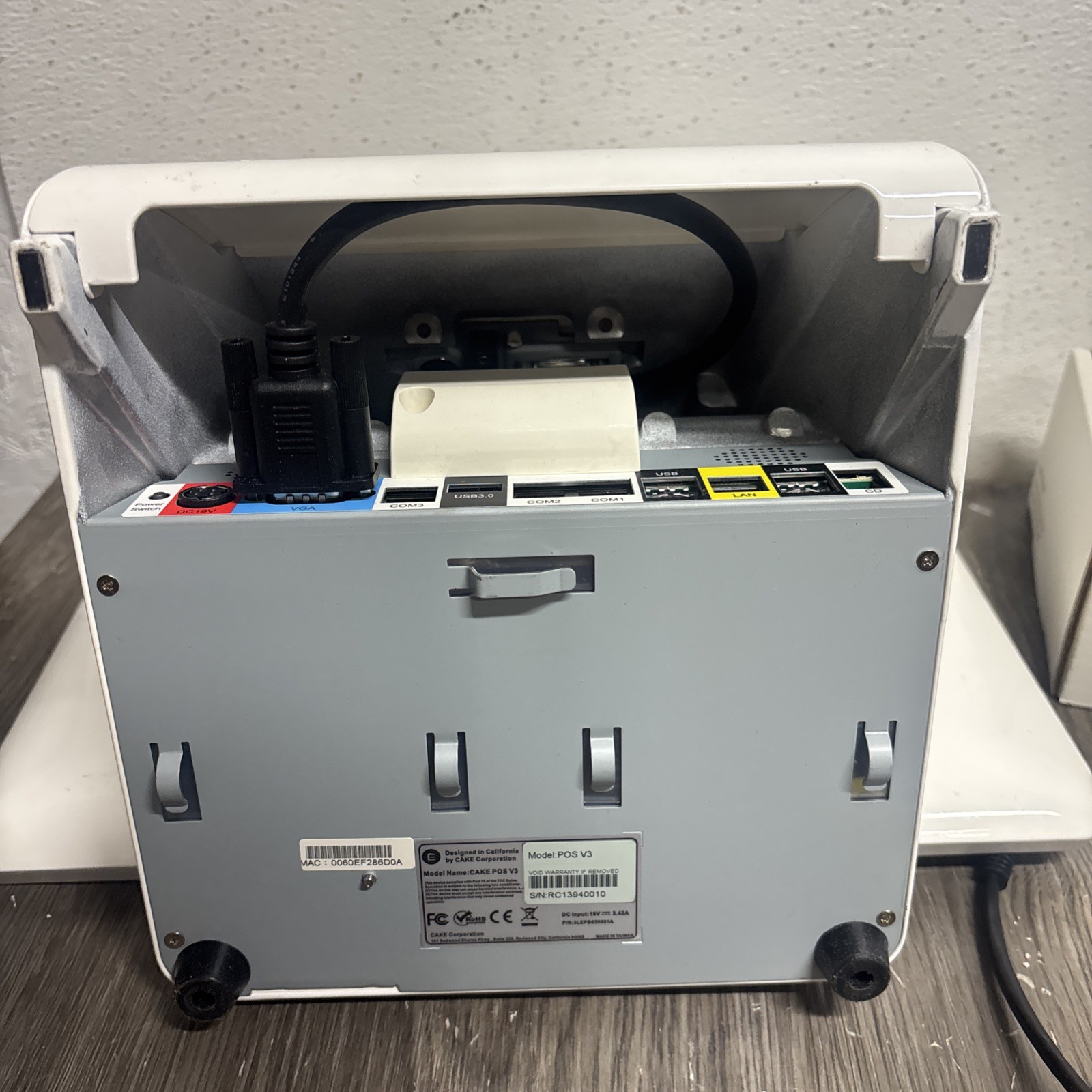 Cake POS v3 System w/card reader White #2o4