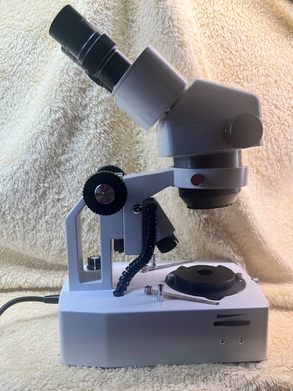 Gem Microscope (Stereo) MICR01 10x-40x Dual Illumination
