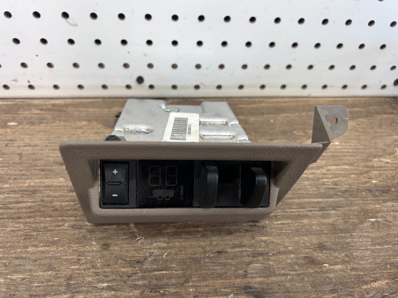 10 11 12 Dodge Ram 1500 2500 3500 Trailer Brake Controller ITBM P56029431AM OEM