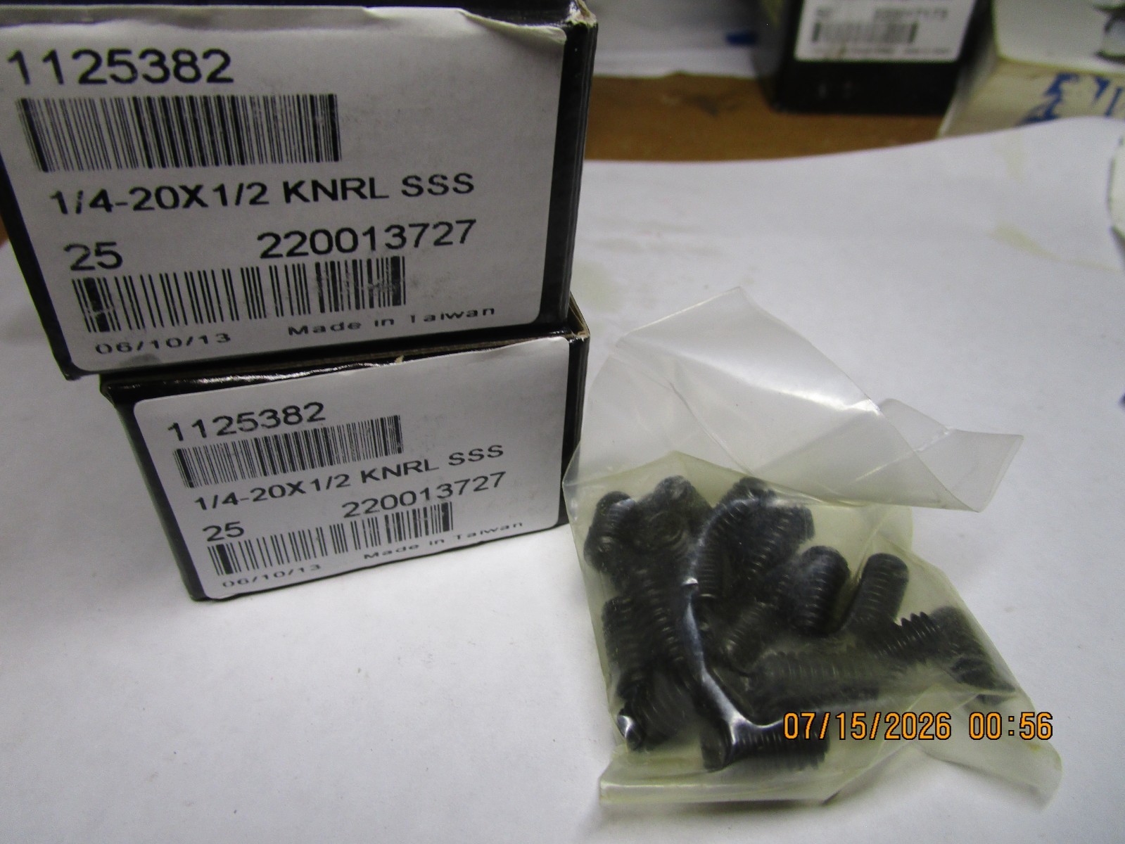 1/4"-20 x 1/2" Hex Knurled Cup Point Black Oxide Alloy Steel Socket QTY 50