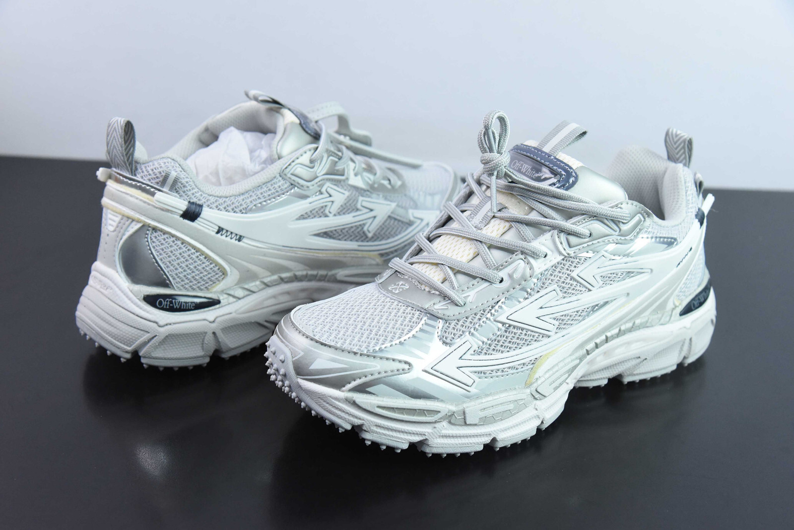 Off Arrow White Be Right Back Unisex Sneakers Gray Silver