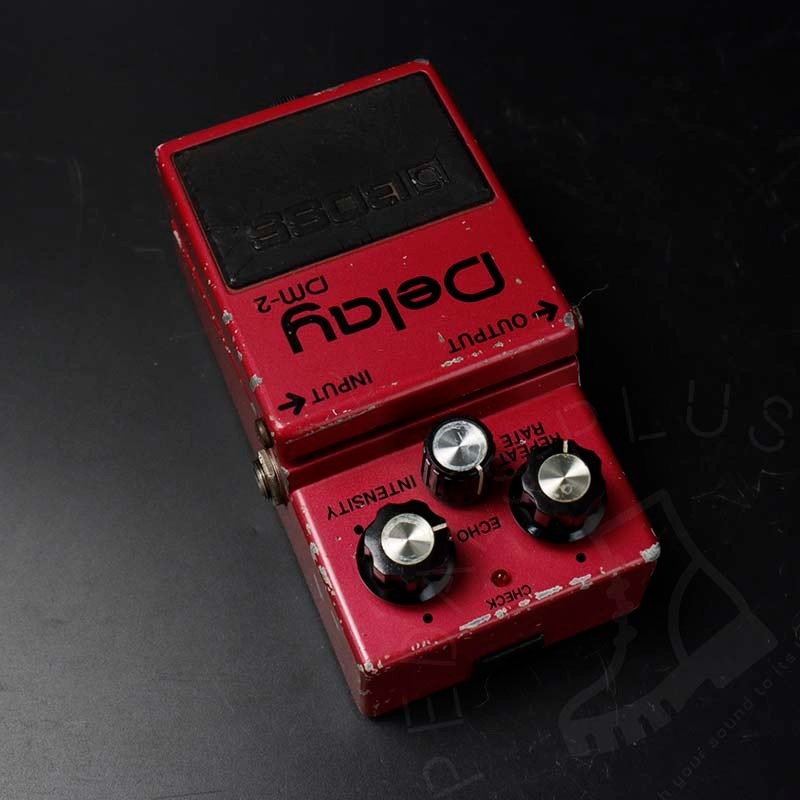 Boss DM-2 Delay (Black Label) 1981 - 1984 - Pink