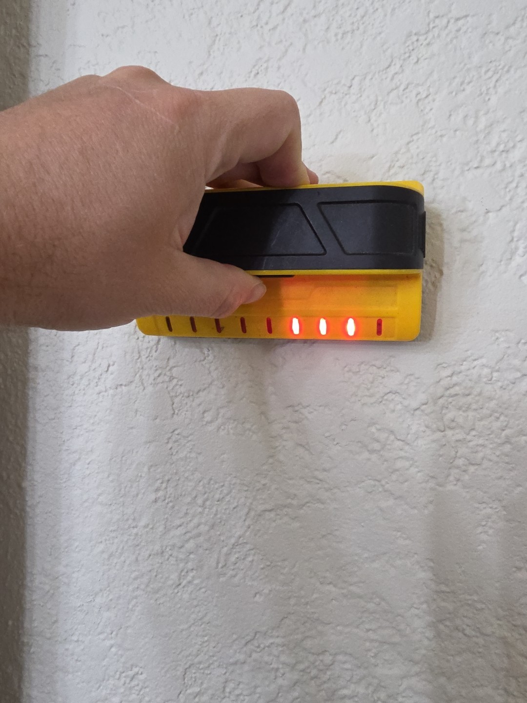 Franklin Sensors ProSensor M90 Professional Stud Finder - Yellow