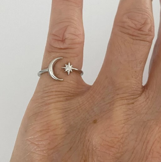 Women's Beautiful Solid Metal Star & Moon Toe Ring White Gold Plated Silver