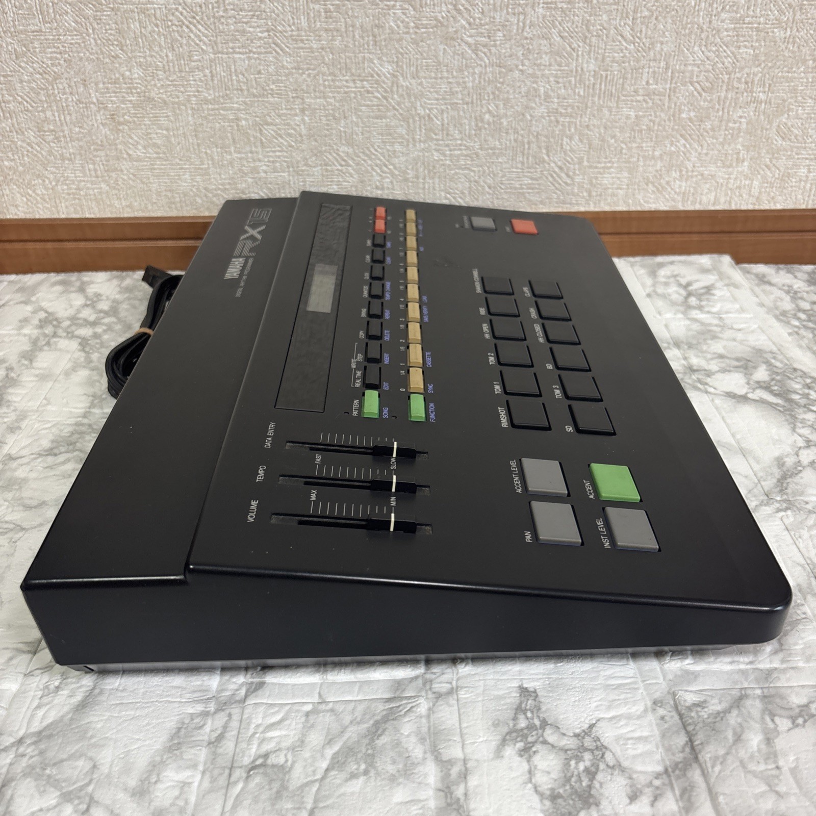 YAMAHA RX-15 Digital Rhythm Programmer Drum Machine