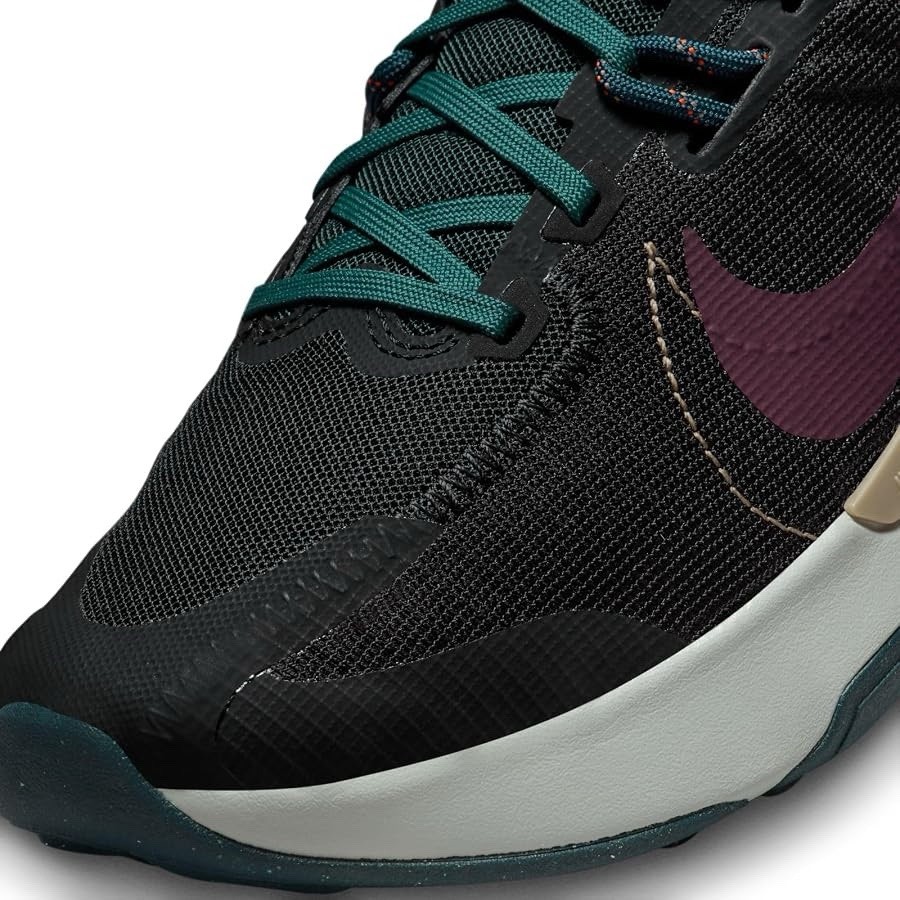 Size 8.5 Nike Mens RunningLow