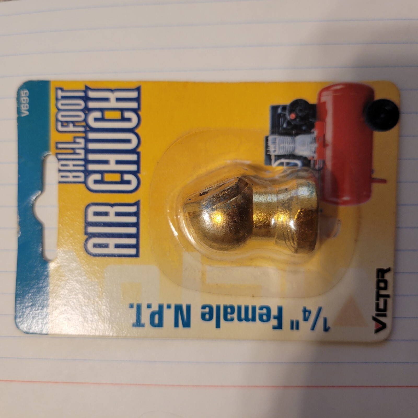 VICTOR 1/4" FEMALE N.P.T. BRASS BALL FOOT AIR CHUCK NEW