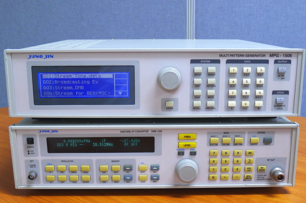 JungJin MPG-1506 Multi Pattern Generator & DMB-1505 DAB/DMB Up Converter