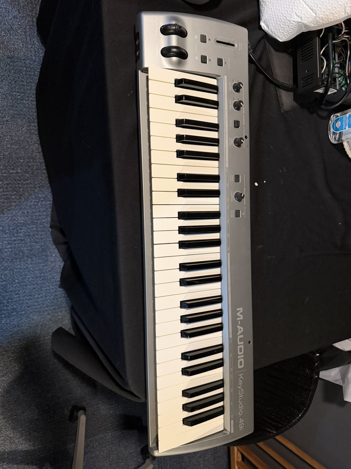 M-Audio Keystation 49i USB MIDI Controller