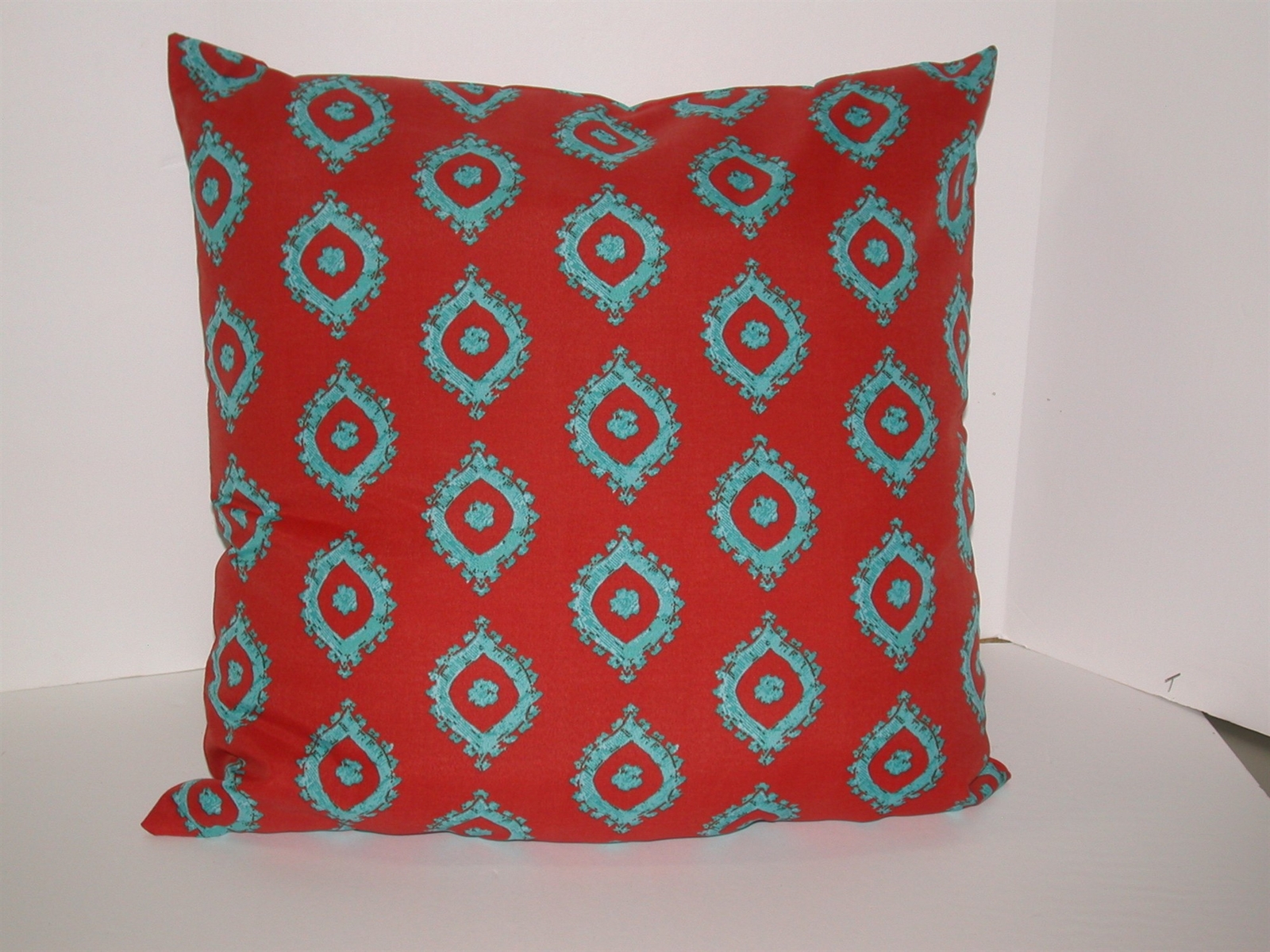 Outdoor Deep Seat Pillow MIX 'N MATCH ~ Babine Medallion ~ 21 x 21 x 6 **NEW**