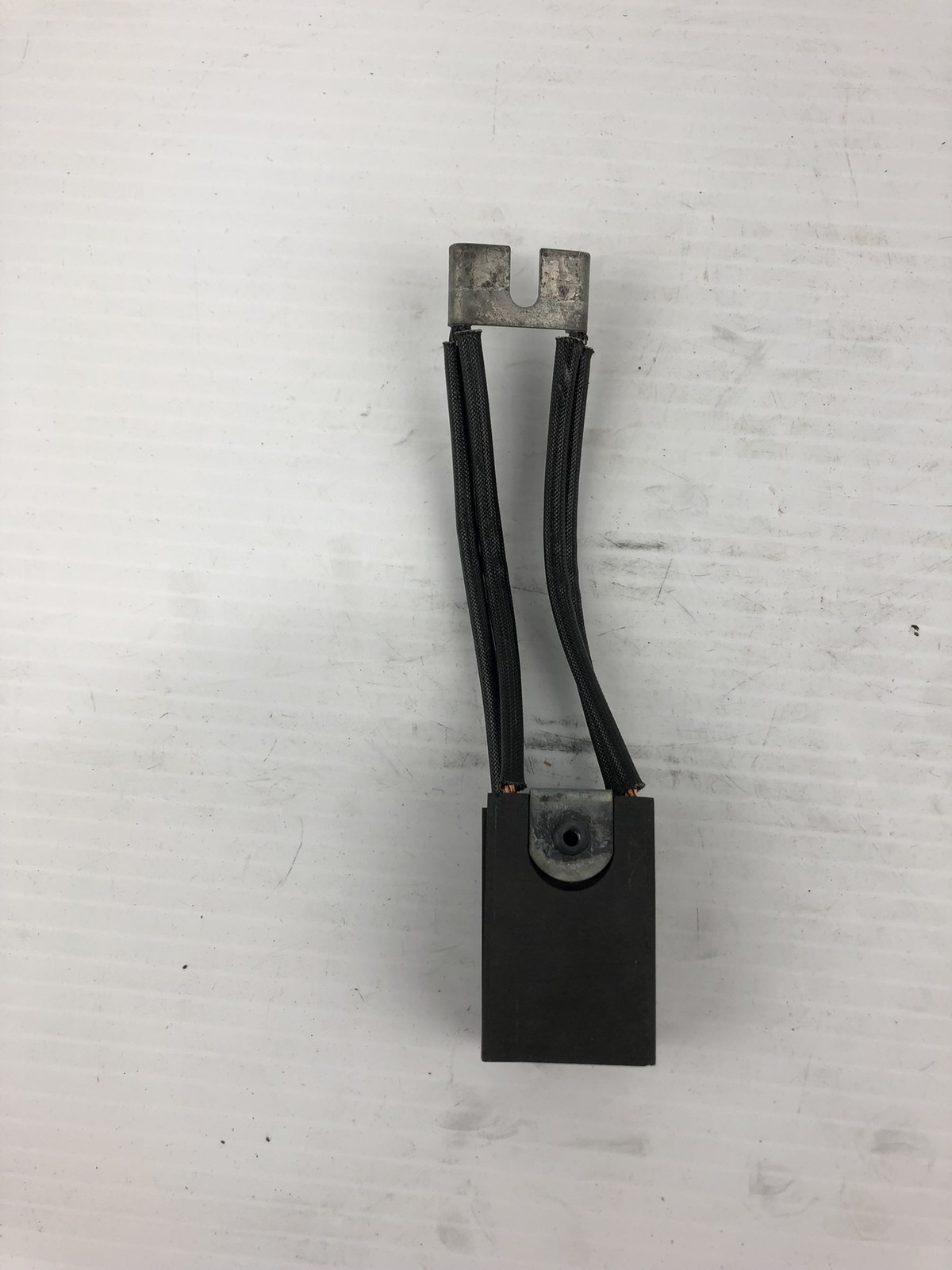 South-Land Carbon 34870 Motor Brush
