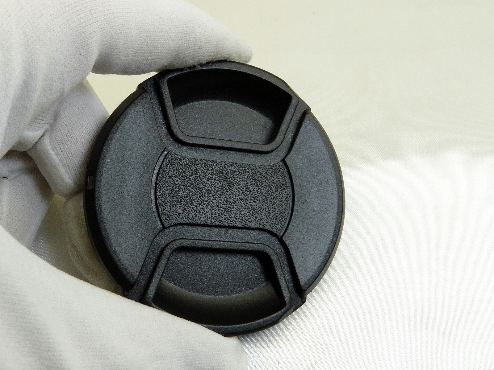 LC-67 67mm Lens Front Cap Snap on type generic Black plastic