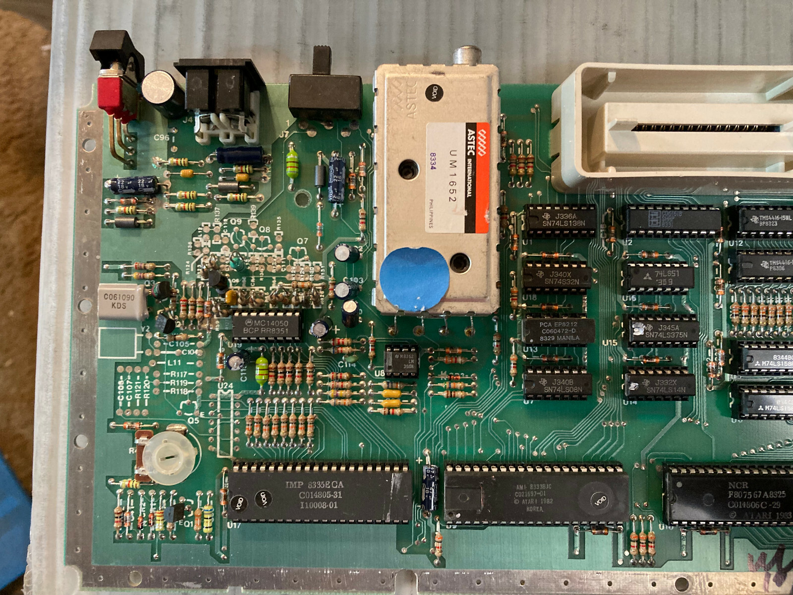 RF Modulator for Atari 800XL/600XL Removed from computer