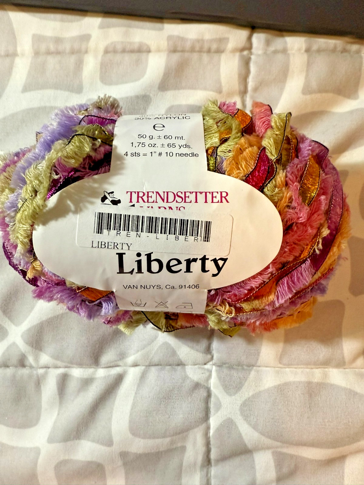 TRENDSETTER YARNS - LIBERTY - 2 COLORS AVAILABLE  #125 AND # 961
