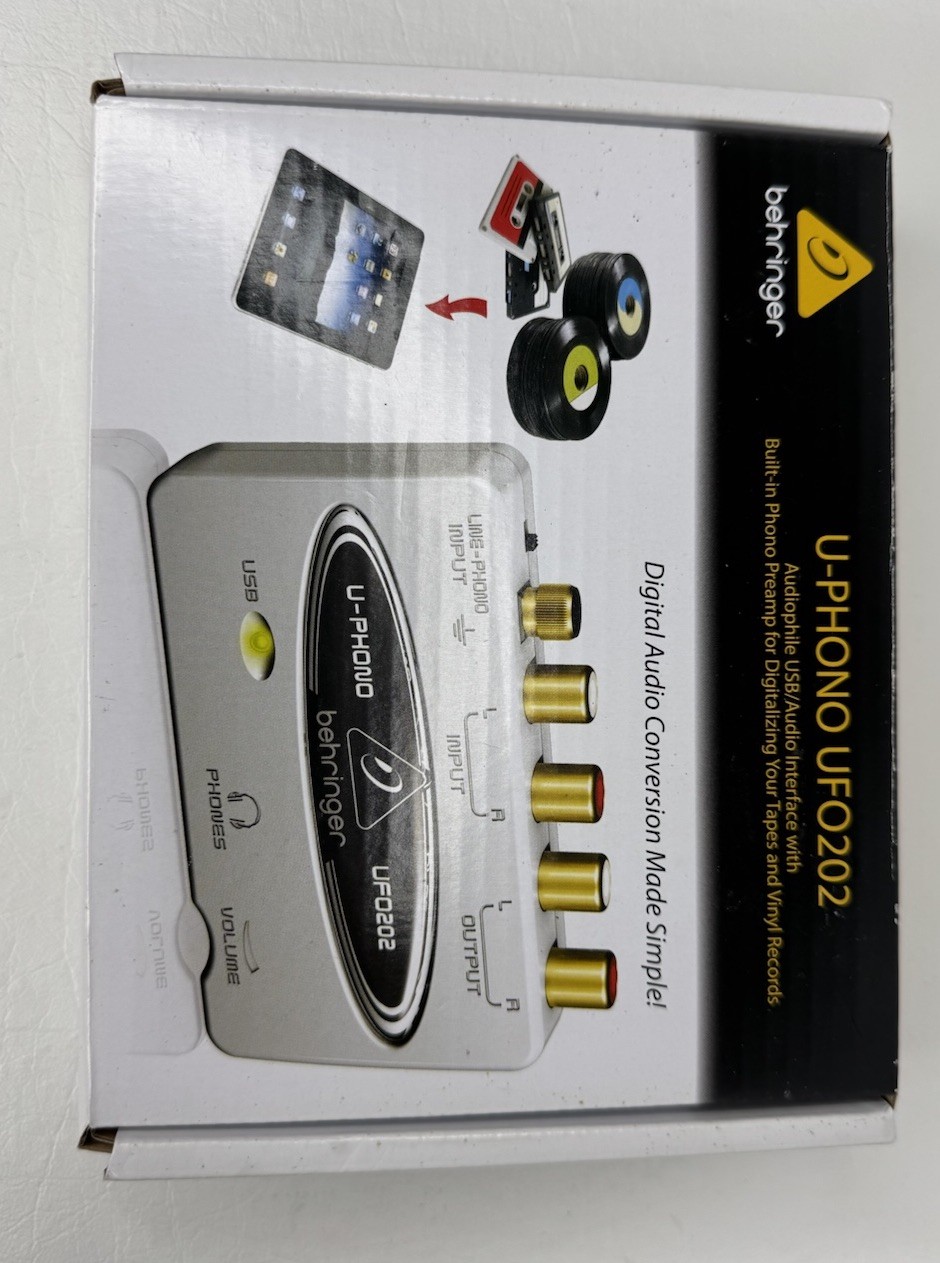 U-phono UFO202 Behringer Preamp USB Audio Interface