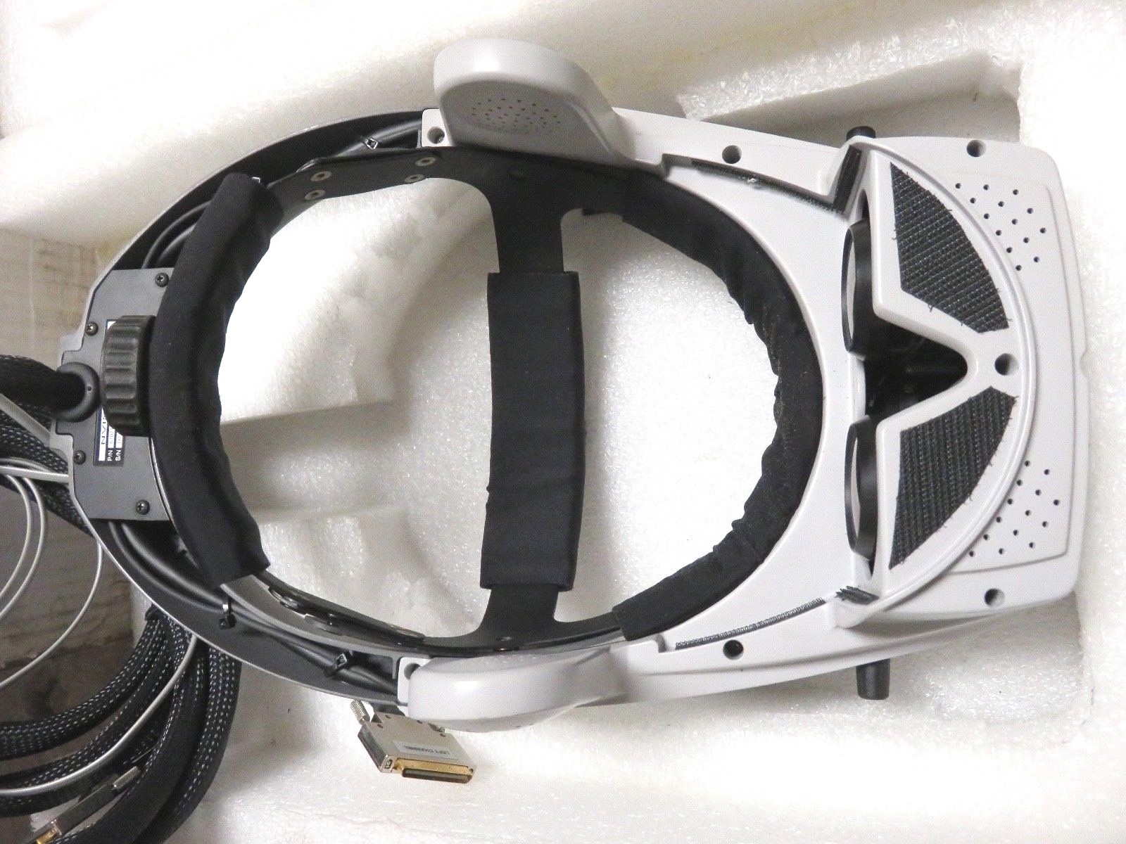nVisor SX head-mounted display HMD professional 3d glasses