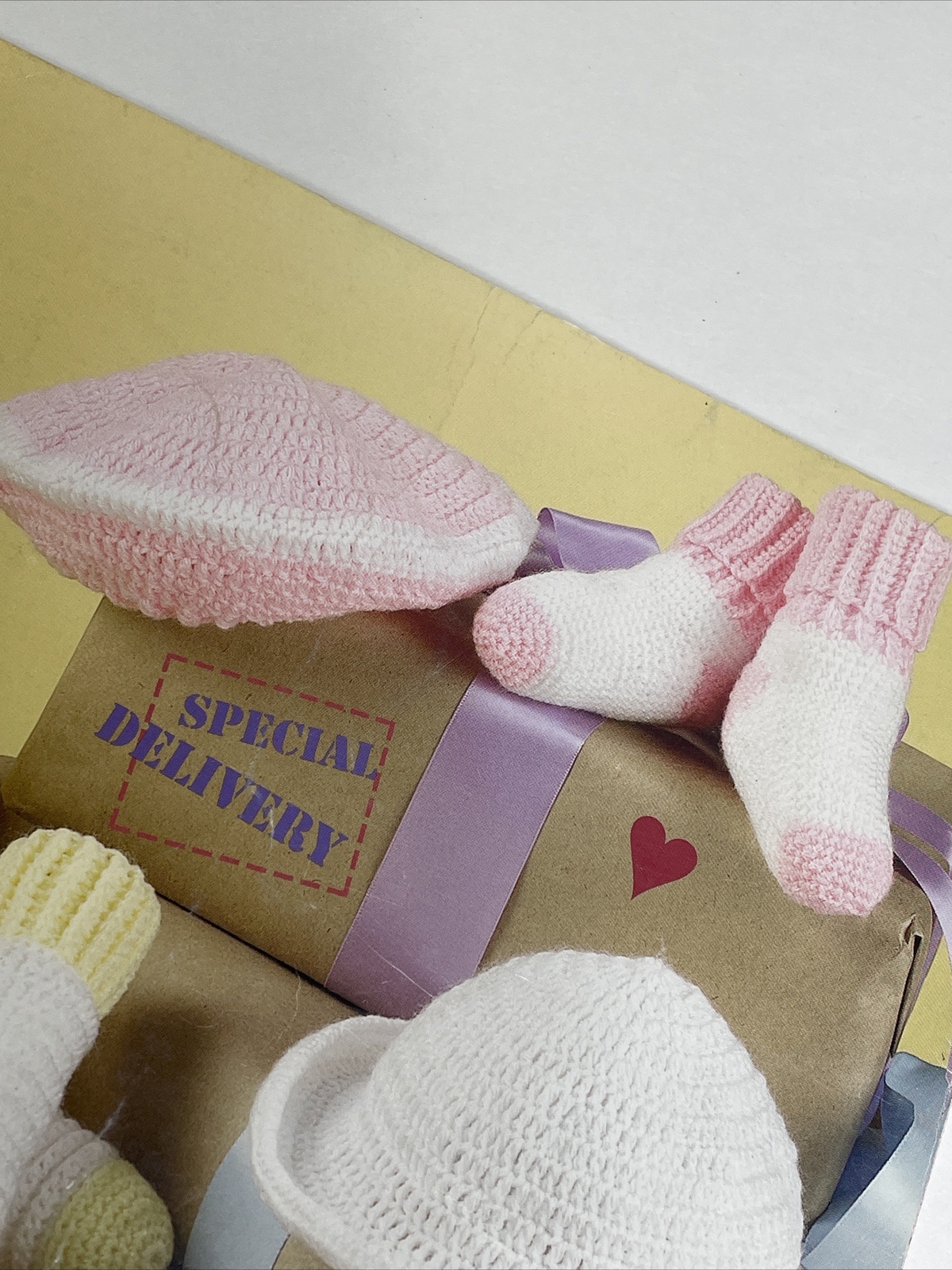 ASN Special Delivery Baby Hats Socks Crochet Pattern