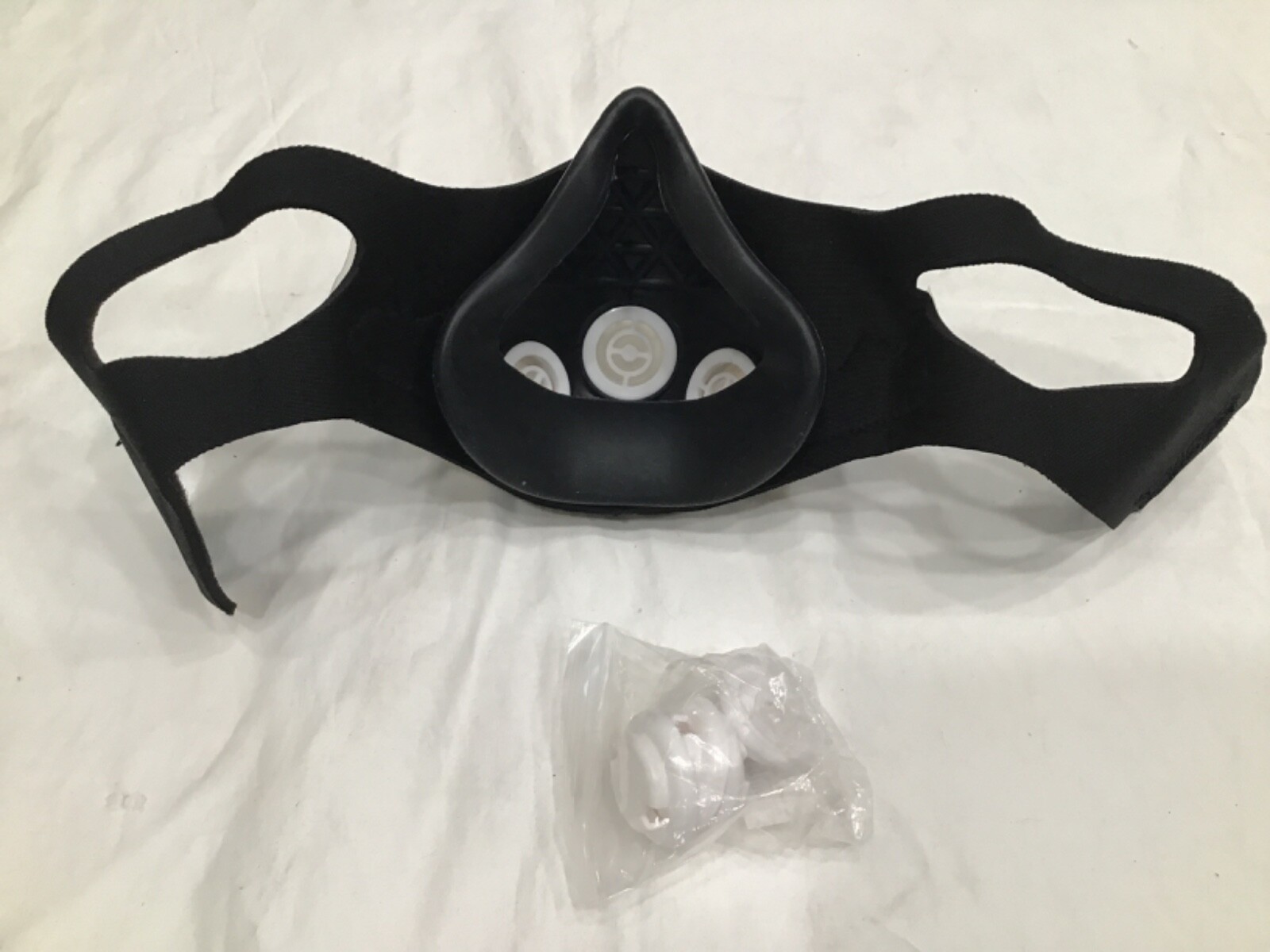 ELEVATION TRAINING MASK - NEW